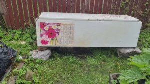 Компостный ящик из холодильника.