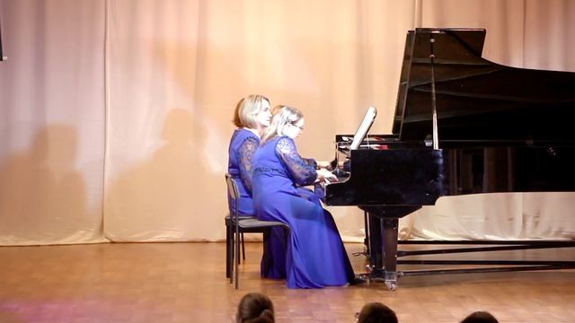 03 Антилопа, Камиль Сен-Санс "Карнавал животных", исп. фортепианный квартет "Гармония" смотреть онлайн