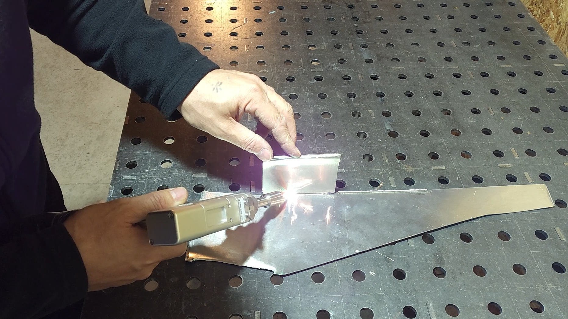 Сварка лазером алюминия смотреть онлайн