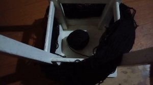 Как я сматываю клубки с басмы на табуретке !