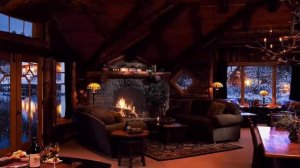 Уютное видео: дом с камином, снегопад.