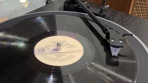 DUAL CS 429-ЧЕЛОВЕК ИЗ ДОМА ВЫШЕЛ - Эдуард Хиль (муз. С.Пожлакова, сл. А.Ольгина) 1967, СССР