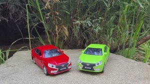 Сравнение моделей Lada Vesta от Autocgrand в масштабе 1:36