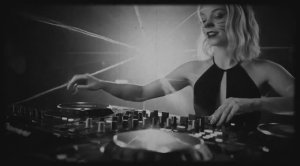 Dark Techno • Minimal • Static Transmission | Atmospheric Pads, Driving Kick, Deep Minimal Mix 2025