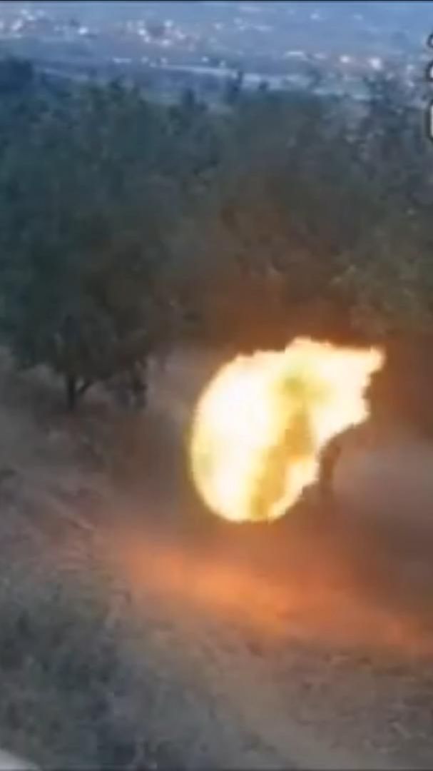 😱Огненная СУЩНОСТЬ в горах Испании. 👀Обходит деревья КАК ЖИВОЕ и МЫСЛЯЩЕЕ существо. смотреть онлайн