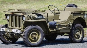 Динамический показ американского легкового автомобиля Willys MB