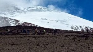 Акклиматизационный выход группы Клуба 7 Вершин на склонах Котопакси был прерван непогодой