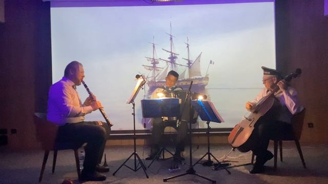 Трио "Ощущения" Trio Sensations Шантель Махалагеаска Shantel Mahalageasca смотреть онлайн