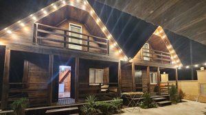 Гостевой комплекс из трех домов на первой линии Каспийского моря