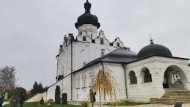 У поп-звезды Филиппа Киркорова все готово для родовой могилы