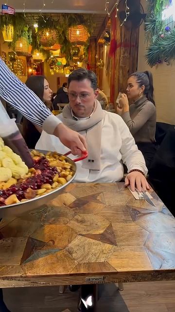 Giant Food Prank смотреть онлайн