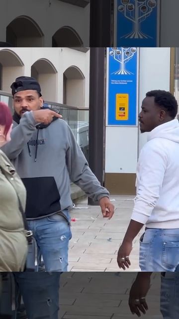 мужчина сбил меня с ног😁