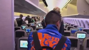 Беженец🇭🇺Будапешт. ВАЛЮ НА БАЛИ! ЕДА В КИТАЙСКОМ САМОЛЕТЕ! УДАЛОСЬ ЛИ ПРОВЕЗТИ ГРЕЧКУ_! ЖЕСТКИЙ