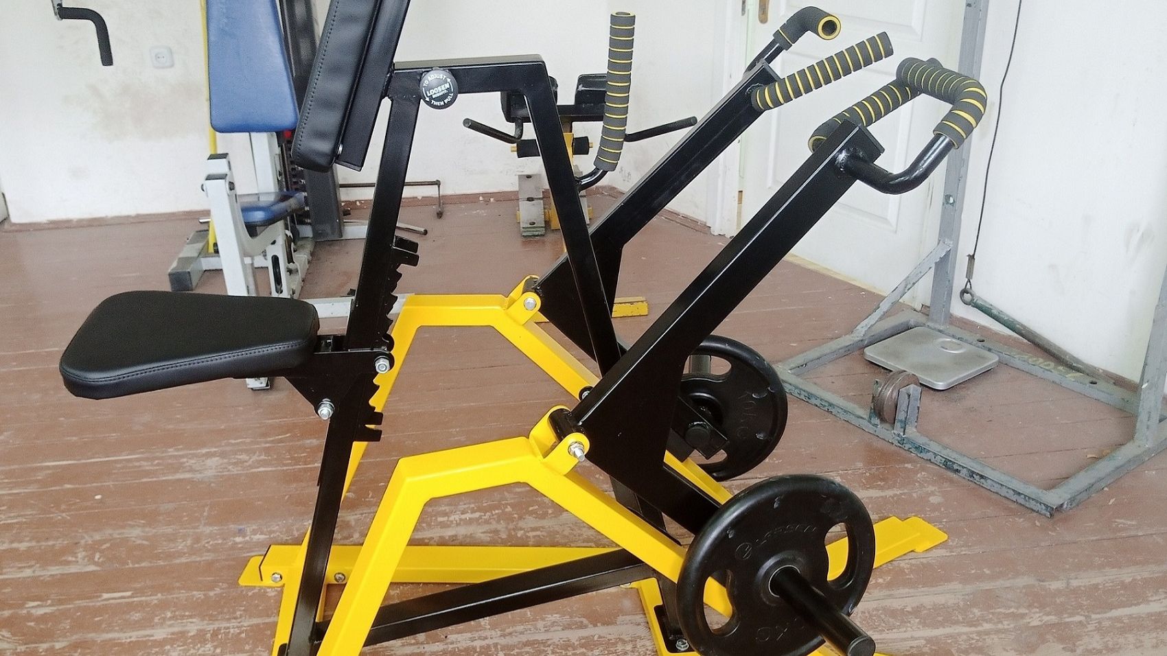 Рычажный тренажер Хаммер своими руками_How to build a DIY Hummer lever simulator.