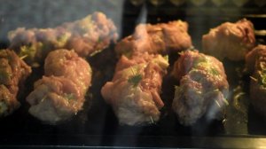 Мясные рулетики на Новогодний стол 2026 запеченные в духовке.