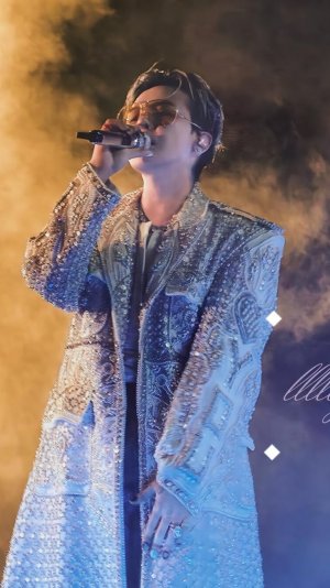 G-dragon Übermensch World Tour in HANOI 2025