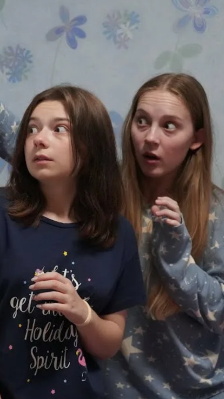 Соня и Алёна смотреть онлайн