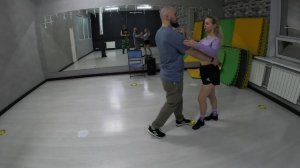 2025-11-15 Занятие 1 (2) ZOUK обучение LeraLEO, Василий, GX011346