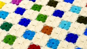 Легкий красивый мотив из остатков пряжи - Вязание крючком