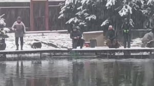 Второе зарыбление, снег ❄️ идёт форель клюёт.