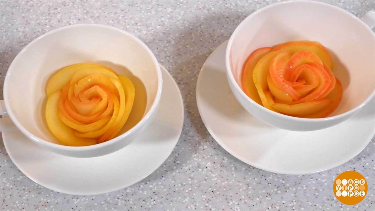 Готовим чай с яблочной "розой". Доброе утро. Суббота. Фрагмент выпуска от 15.11.2025