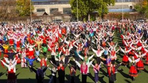 Рекорд по исполнению танца «Калинка» установили в Крыму