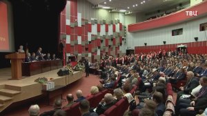 На пленуме КПРФ обсуждают подготовку к парламентским выборам.