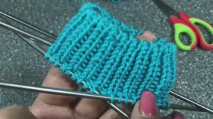 Эластичный набор петель спицами, для резинок 1_1 и 2_2 по кругу.