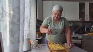 немного колбаски/ сегодня картошечка/ну и закрутки