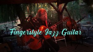 "Que reste-t'il de nos amours ?" played live by Carmine Ghersi