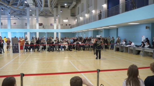 😝 Акробатический рок-н-ролл? Спидкубинг? А может, лучше всё вместе? «На бегу» — выпуск 138