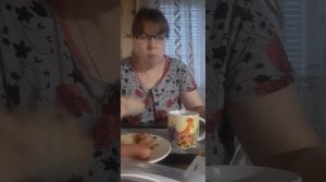 Антонина 🍬
 Доброе утро! Завтракаю пока все спят.