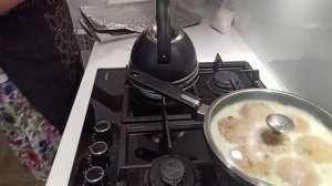 Котлеты с гречкой и подливой// Утром прогулка вместо зарядки//