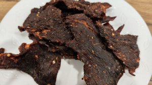 Мясные чипсы из лосятины.