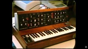 Синтез с помощью Moog .  Урок 4. Резонанс
