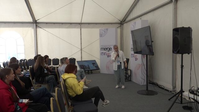 Мемы не убивают бренд, они делают его сильнее | Юлия Демченко