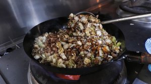 Приготовление лапши из черных бобов (Чаджанмён). Корейская кухня