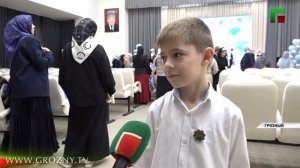 В Центре образования имени Ахмата-Хаджи Кадырова прошла церемония посвящения в первый класс