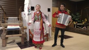 Коляда Полина Припевки Ставьте ушки на макушки