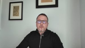 Зе-банда пытается защищаться