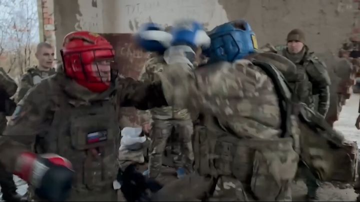 Турнир по спортивным поединкам среди дисантников. смотреть онлайн