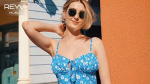 REYVI - I Dance Alone (Italio Disco Retro 2025)_2K-1440p