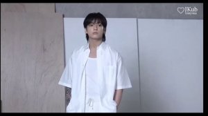 [ОЗВУЧКА JKUB] (Jung Kook) GOLDEN Jacket Shoot Sketch