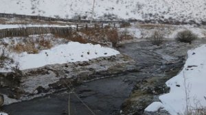 В Бурятии при строительстве моста прорвало временную дамбу