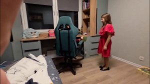 Строгая мама