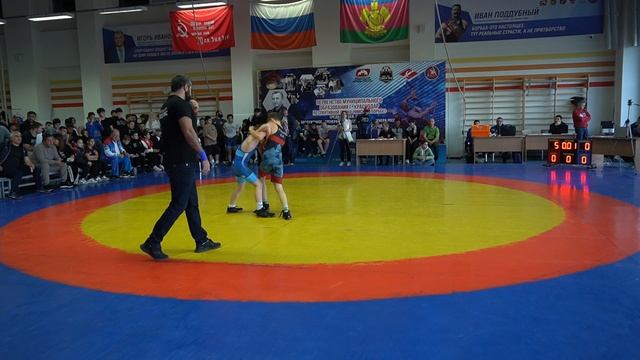 Вес 48 кг. борьба за 1 место! Алябьев Марк (Лабинск)-Шейн Аркадий (Краснодар)