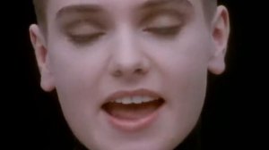 Sinéad O'Connor - Nothing Compares 2 U (Official Music Video) [HD]