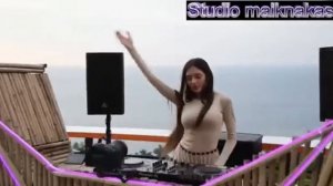 Xenia Diamond   Beautiful girl Play  Italo Disco Music . Remix.