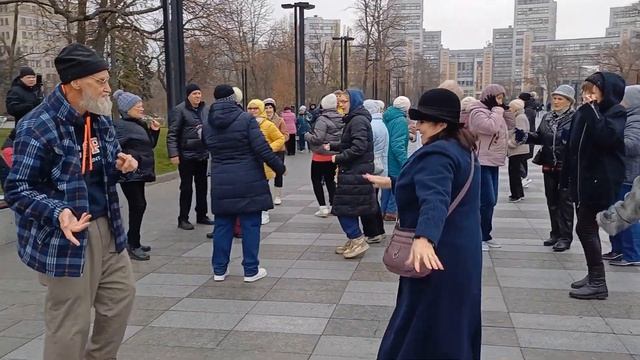 А ЧЕМ ЖЕ НАЧАЛИСЬ ТАНЦЫ В ВОСКРЕСЕНЬЕ❤️ 16 .11.25.❤️ХАРЬКОВ_2 смотреть онлайн