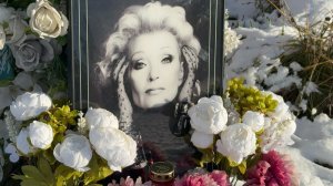 Отказывалась лечиться и умерла в 84 года... 1 Год Со дня смерти Легенды эпизода Светланы Светличной.